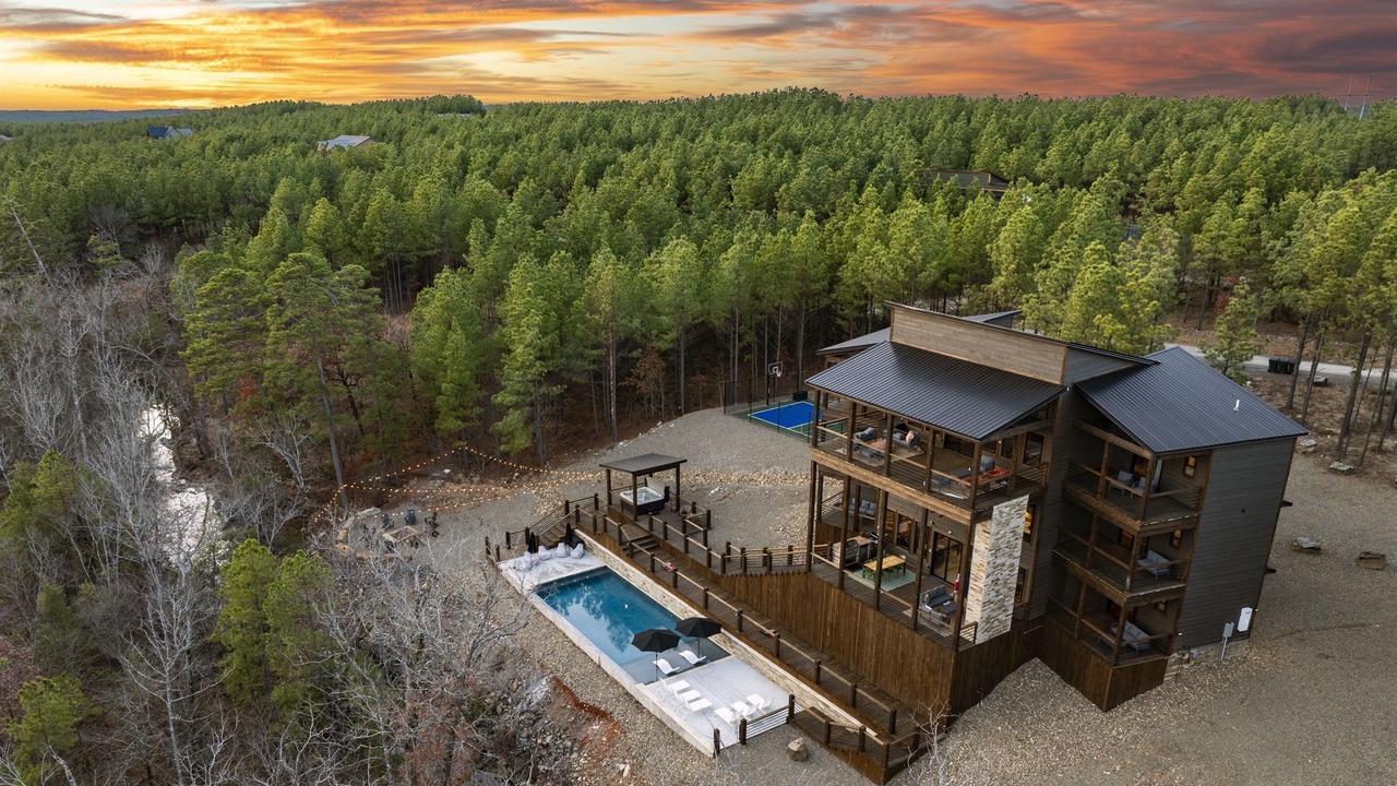 Photo of Outdoor in Pickens