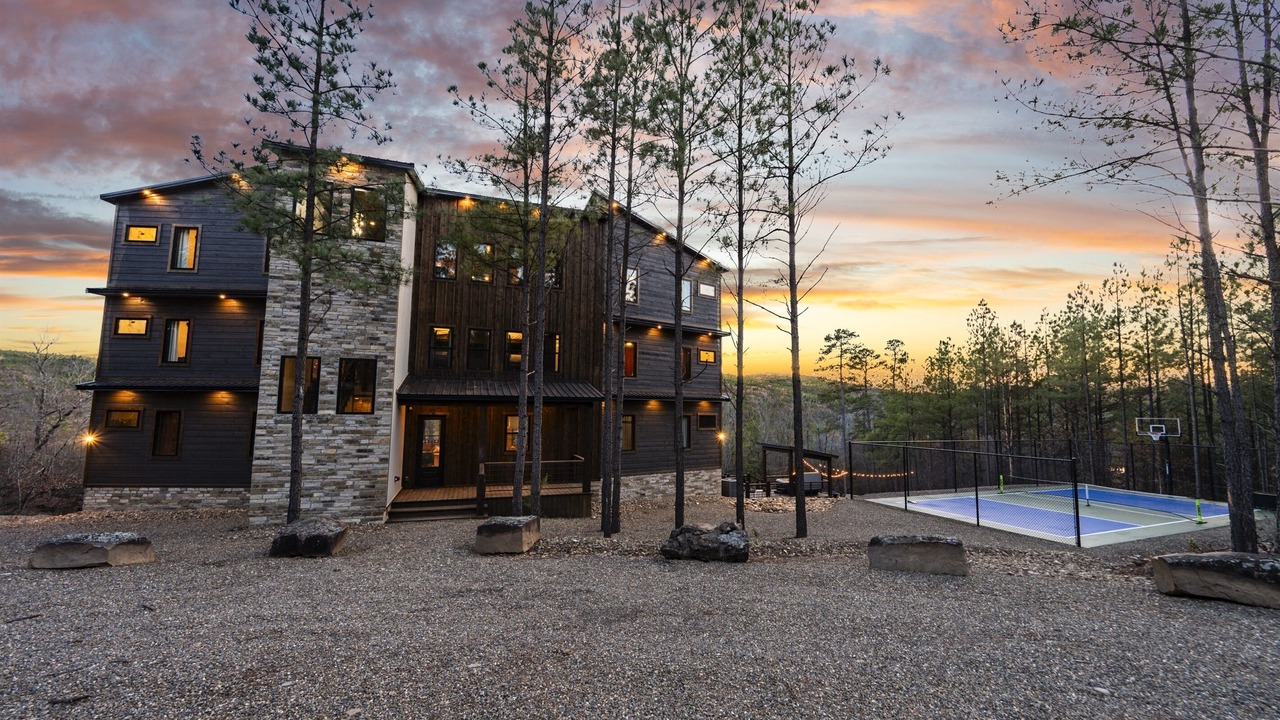 Photo of Outdoor in Pickens
