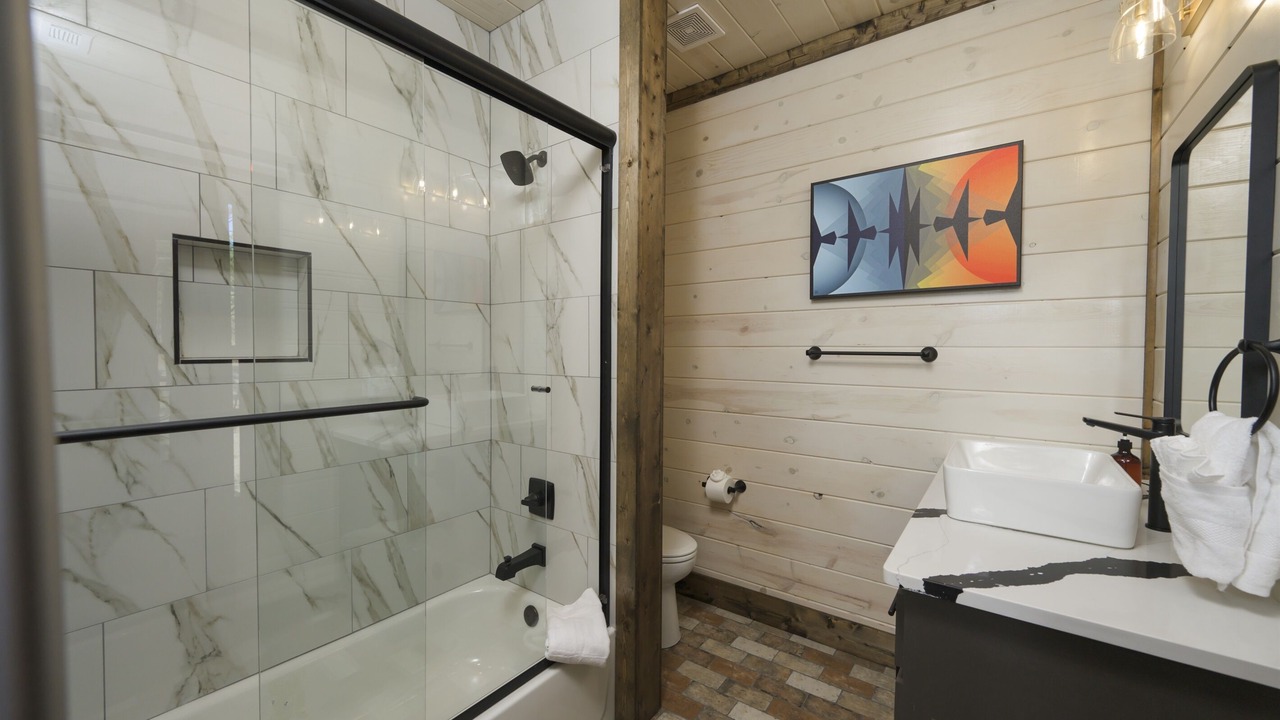 Photo of Bathroom in Pickens