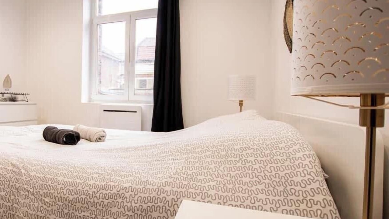 Photo of Others in Lens