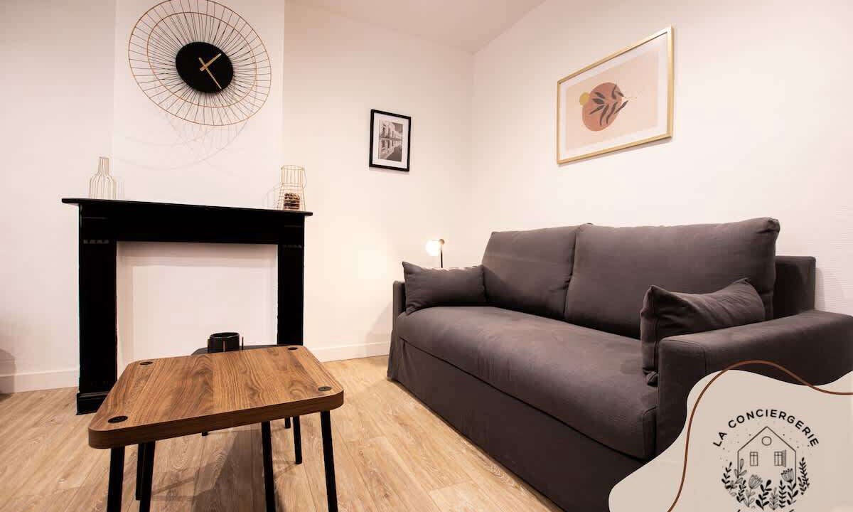 Photo of Others in Lens