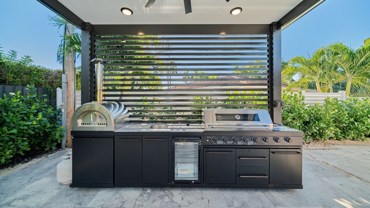 Photo of Outdoor in Lighthouse Point