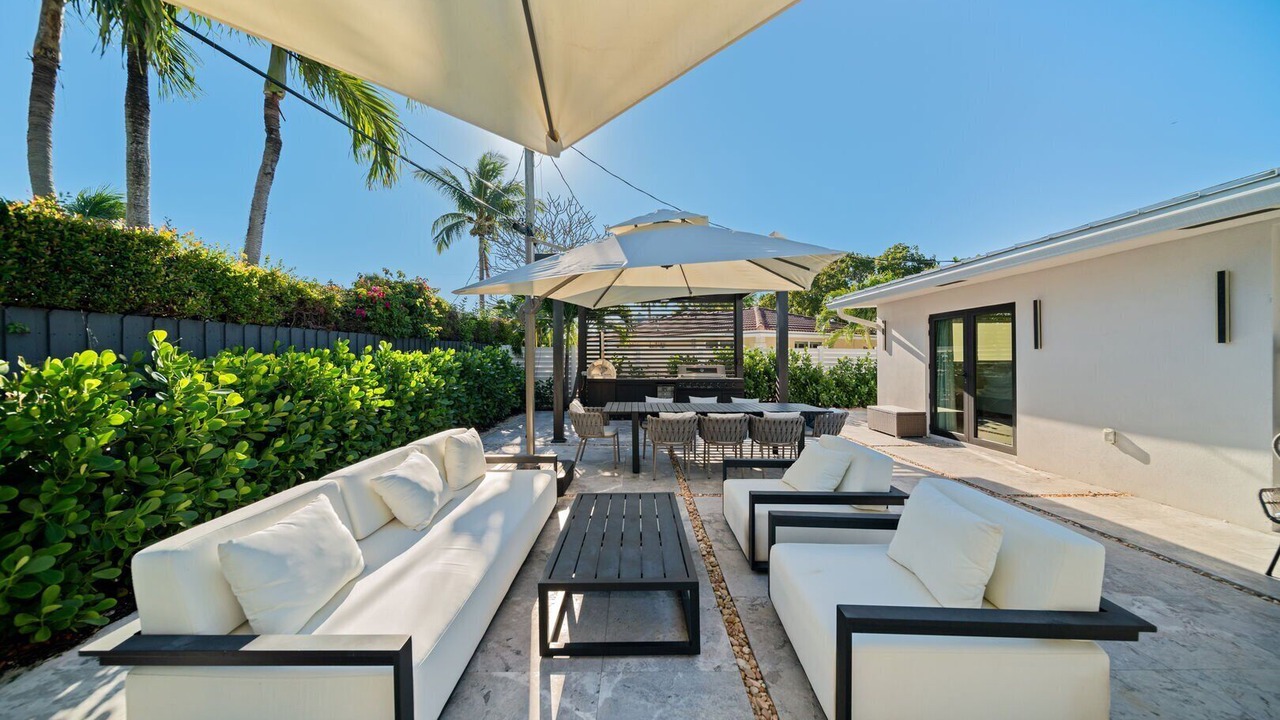 Photo of Outdoor in Lighthouse Point
