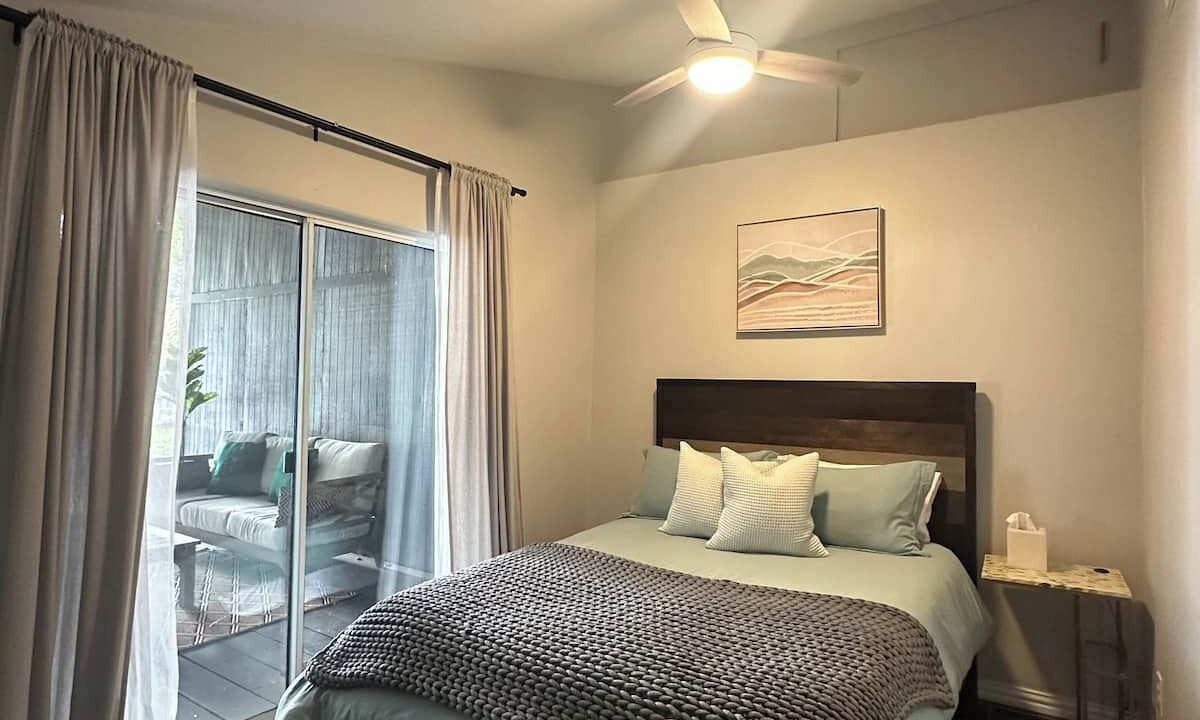 Photo of Bedroom in Tool