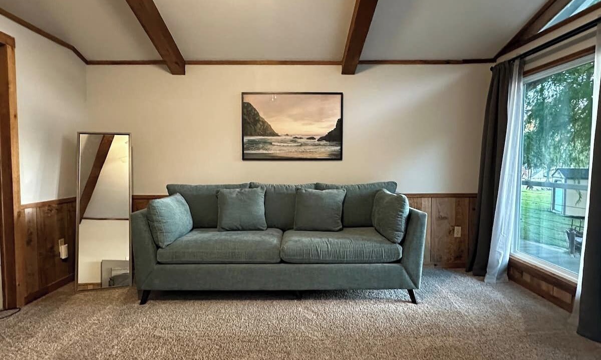 Photo of Livingroom in Tool