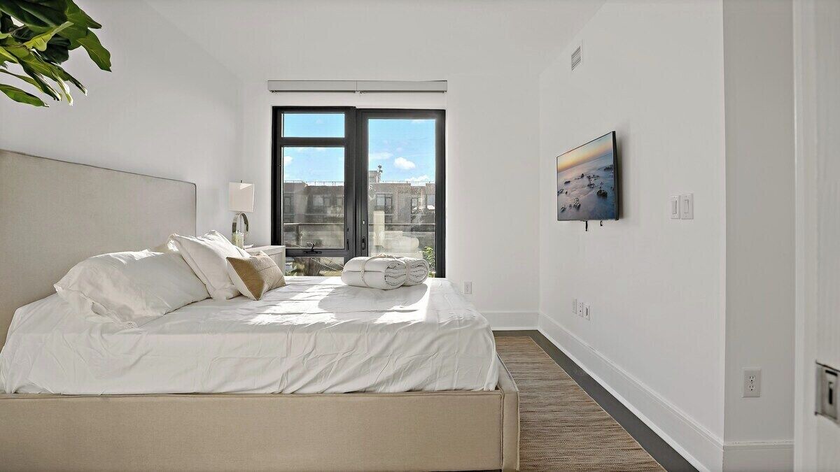 Photo of Bedroom in Shaw