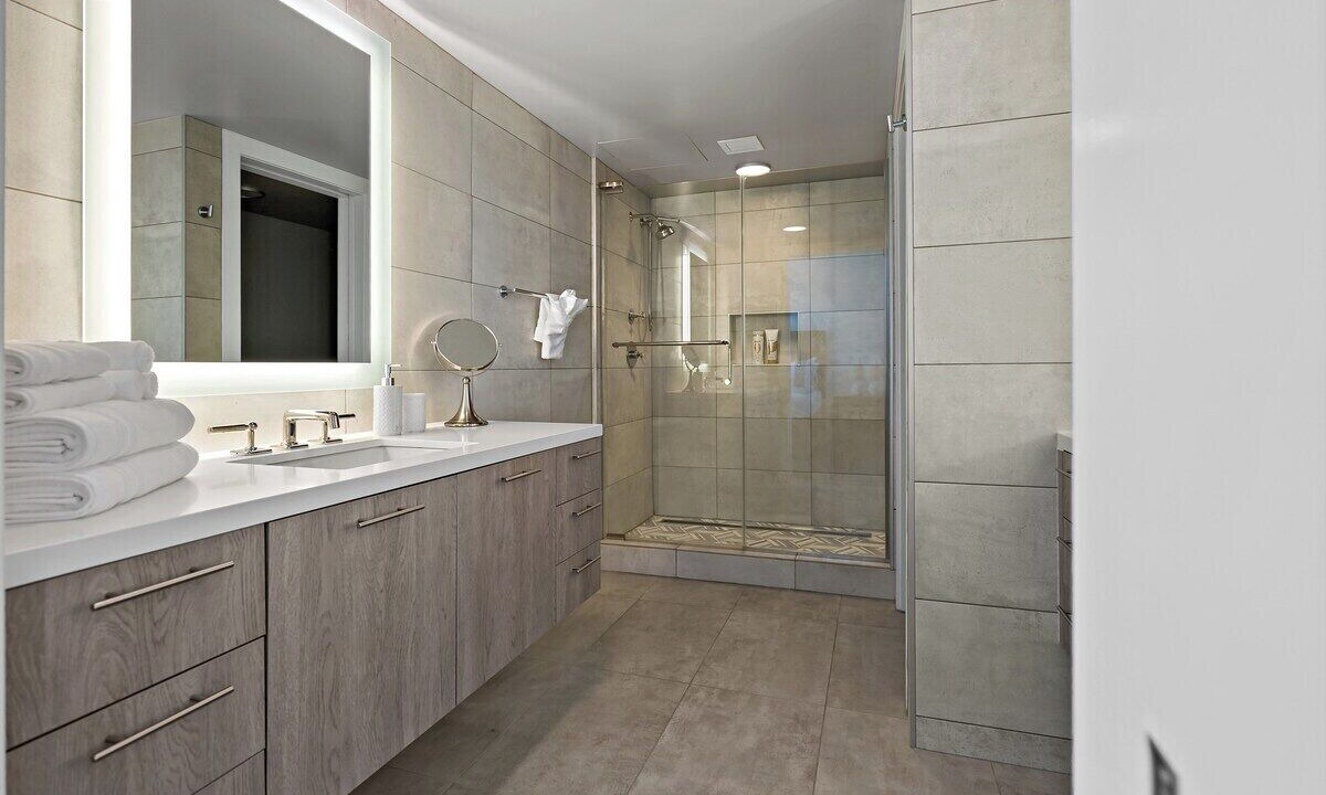 Photo of Bathroom in Shaw