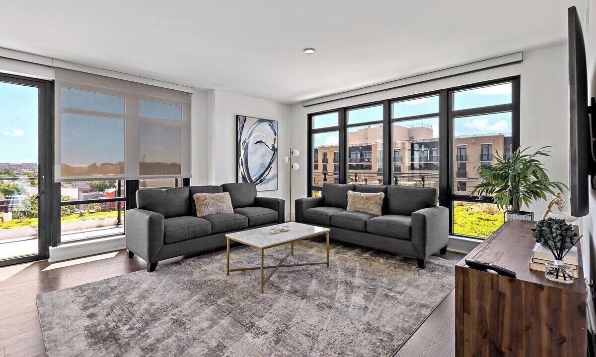 Photo of Livingroom in Shaw