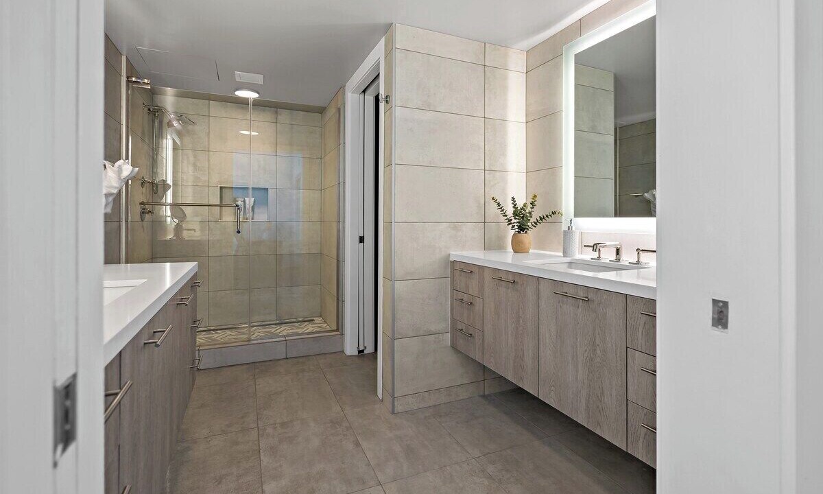 Photo of Bathroom in Shaw