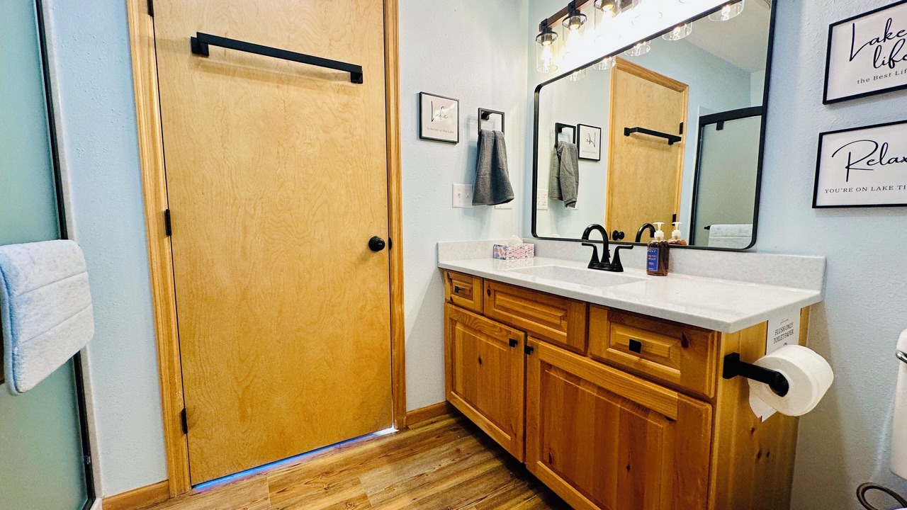 Photo of Bathroom in Arlington