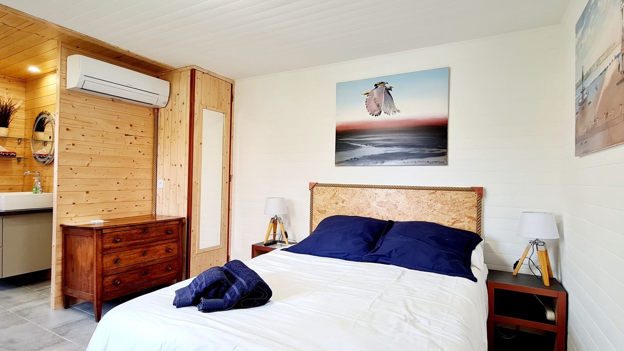 Photo of Bedroom in Casselardit