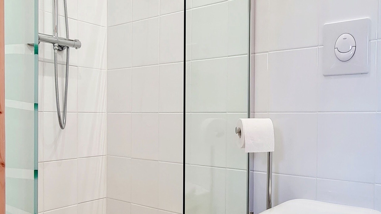 Photo of Bathroom in Casselardit