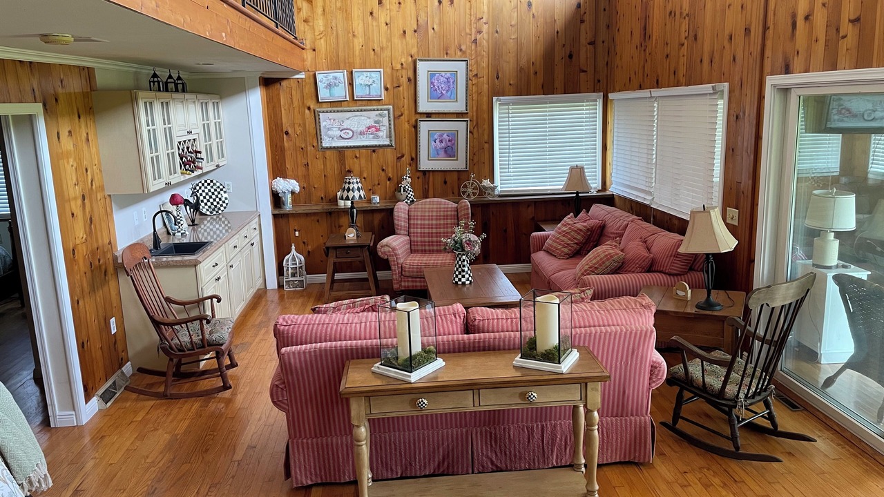 Photo of Livingroom in Bridgeport