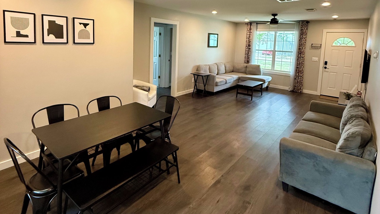 Photo of Livingroom in Long Mott