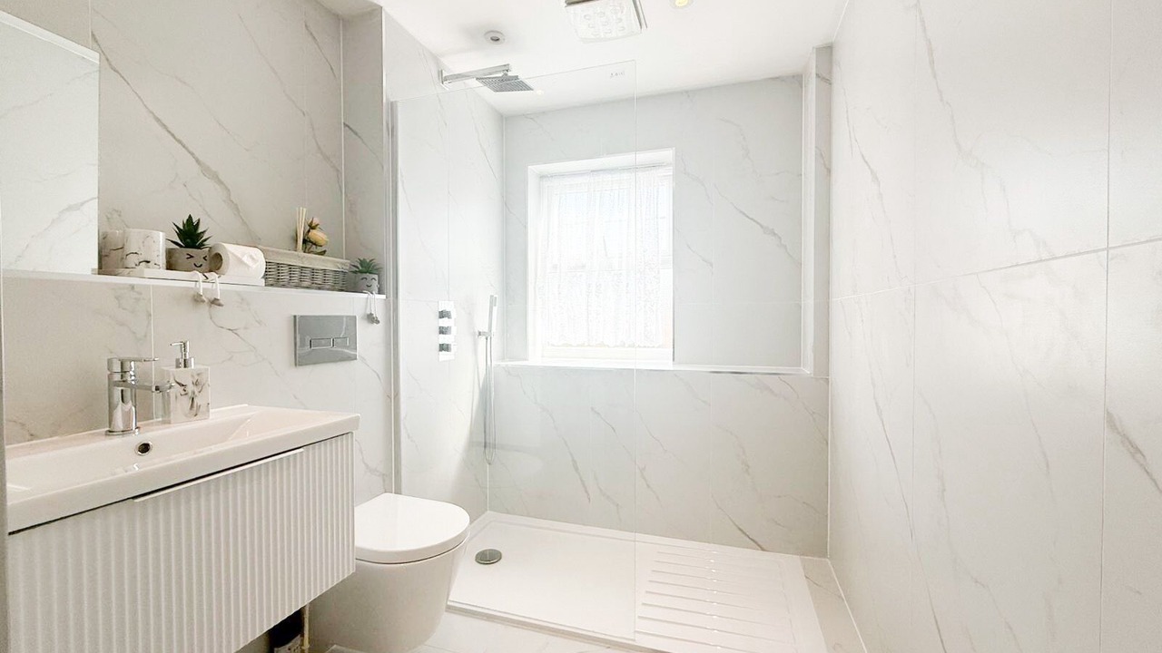 Photo of Bathroom in Bromley Common and Keston