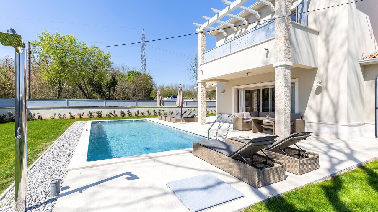 Photo of Outdoor in Nedescina
