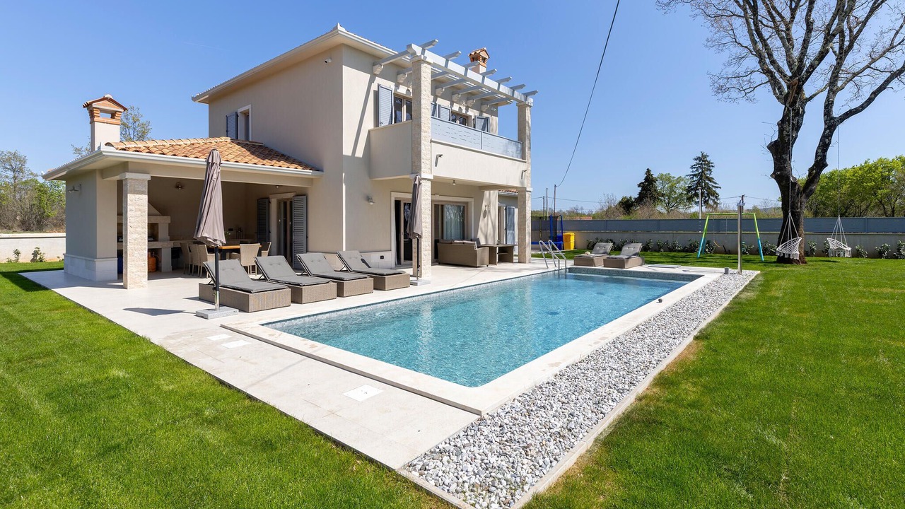 Photo of Outdoor in Nedescina