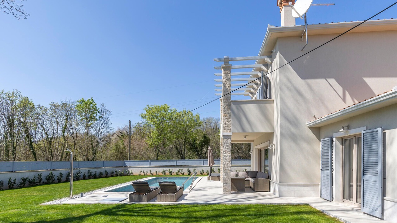 Photo of Outdoor in Nedescina