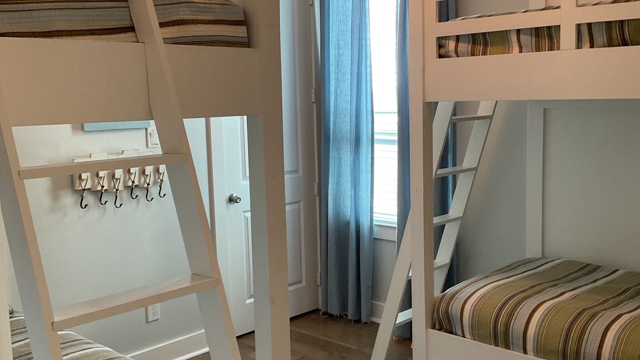 Photo of Bedroom in Beachside Village