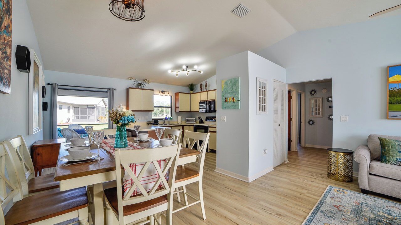 Photo of Livingroom in Highland