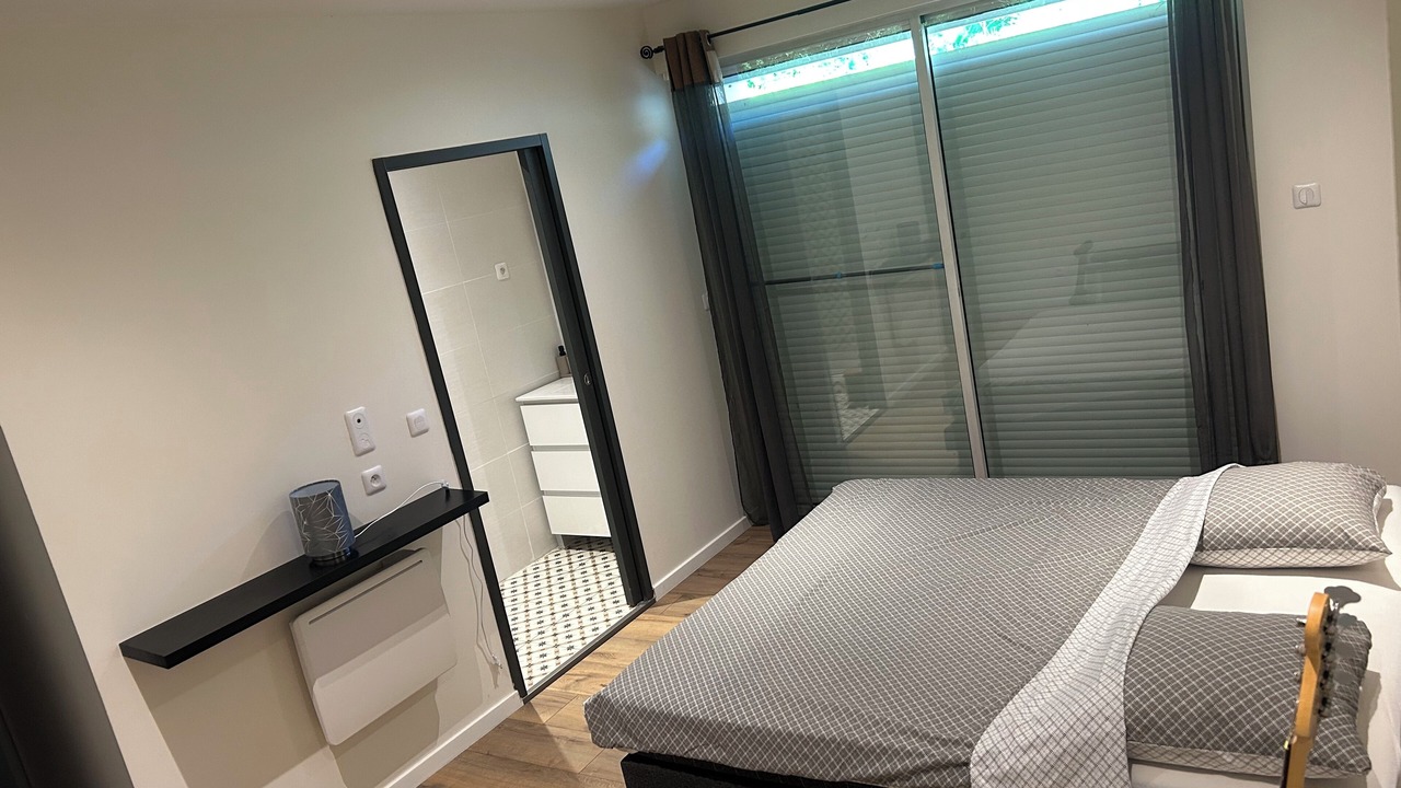 Photo of Bedroom in Pechbonnieu