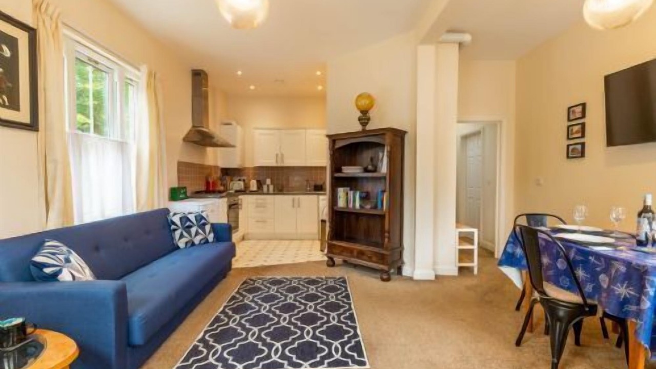 Photo of Others in Overstrand