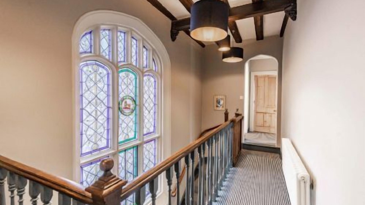 Photo of Others in Diss