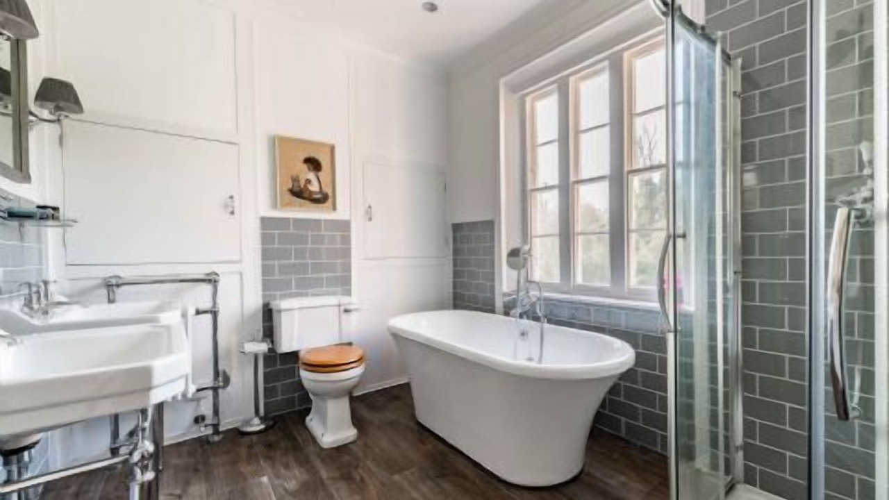 Photo of Bathroom in Diss