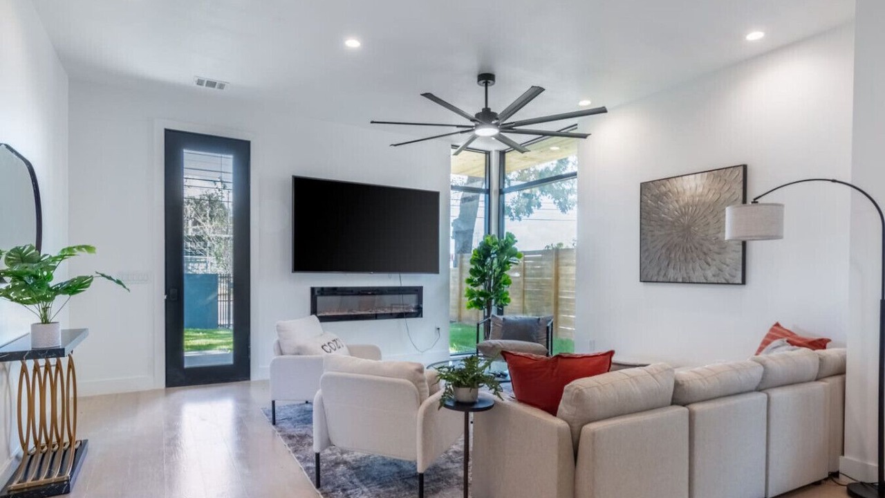 Photo of Livingroom in Govalle