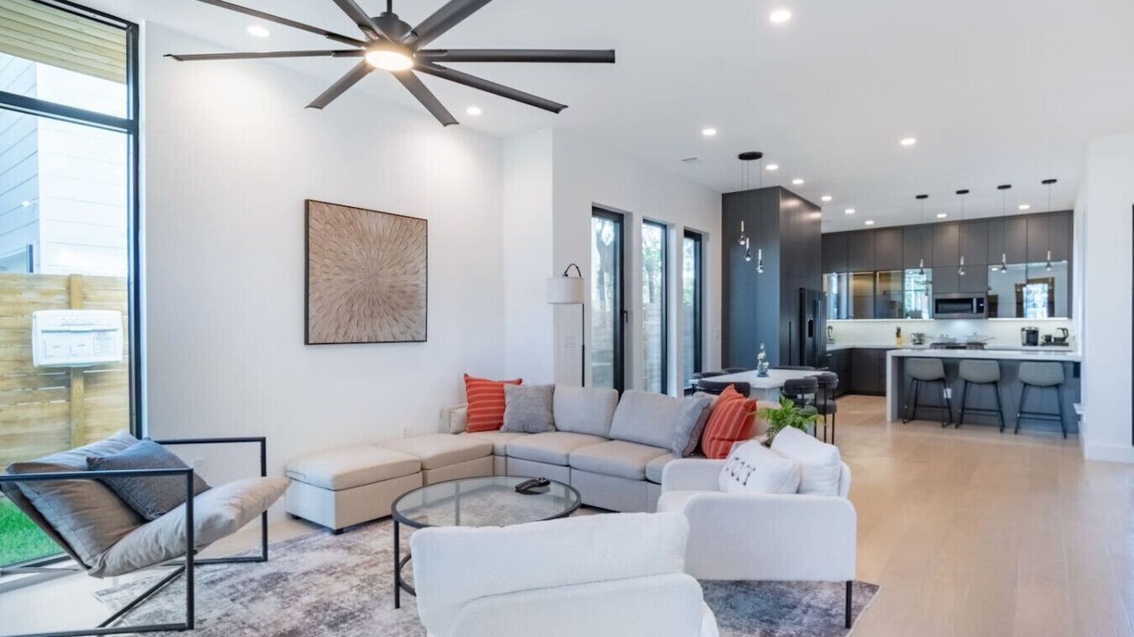 Photo of Livingroom in Govalle