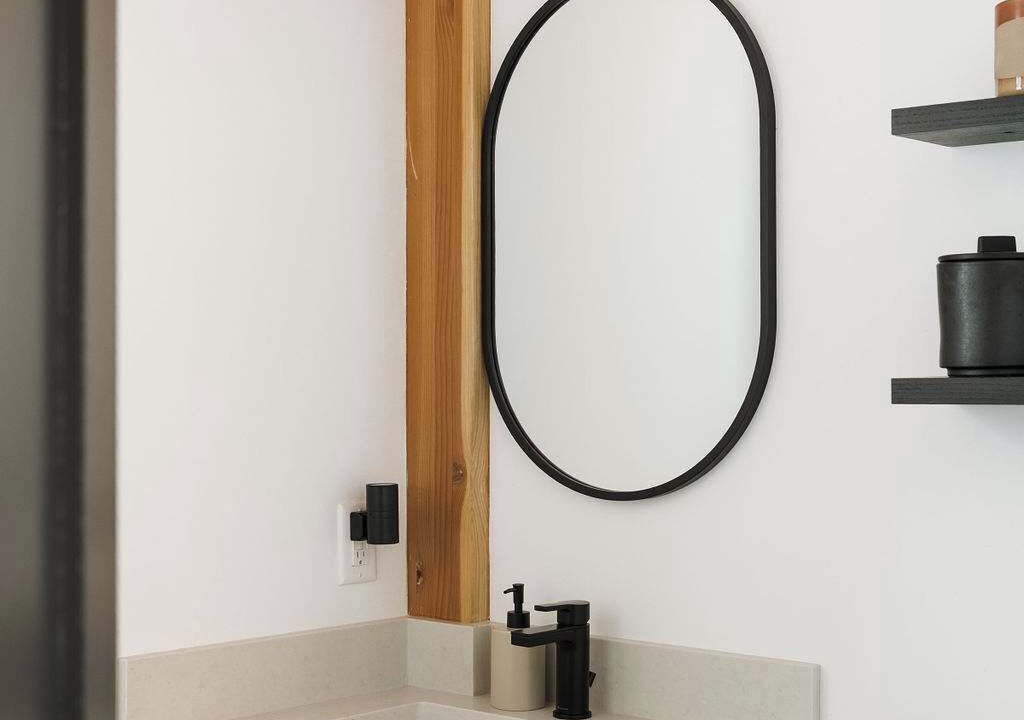Photo of Bathroom in Dysart et al