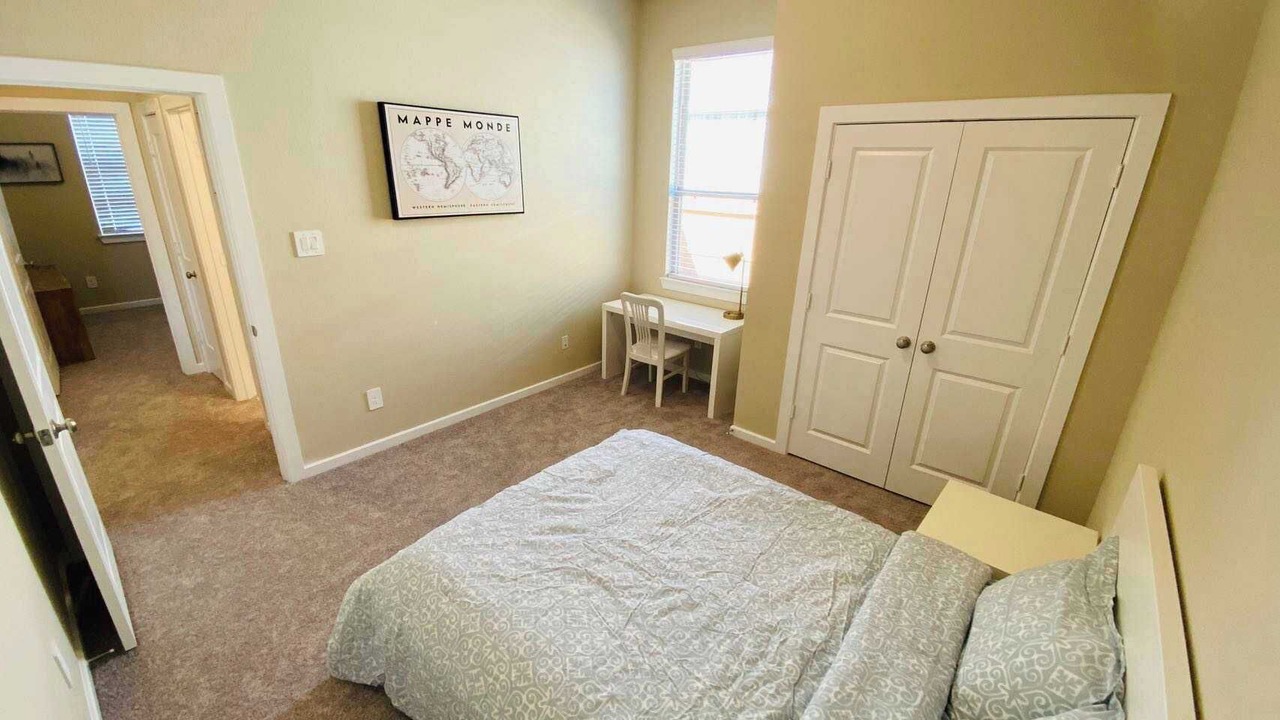 Photo of Bedroom in Rosenberg