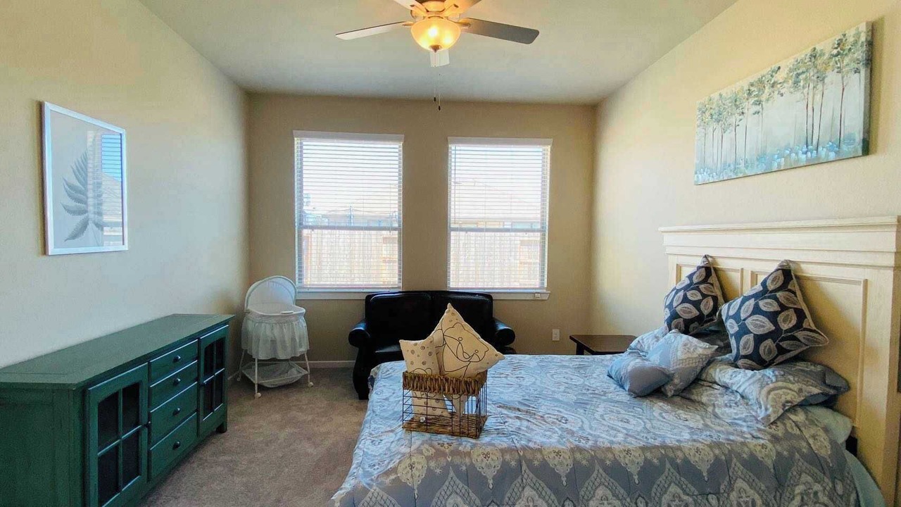 Photo of Bedroom in Rosenberg