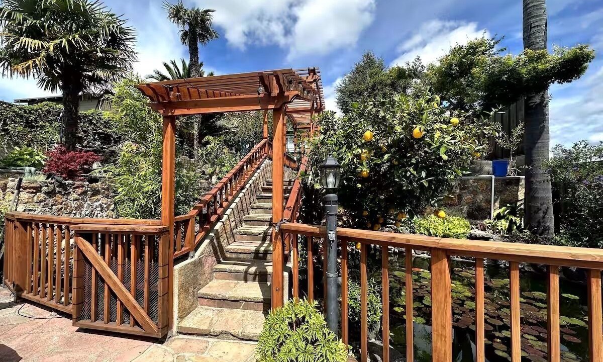 Photo of Outdoor in San Leandro