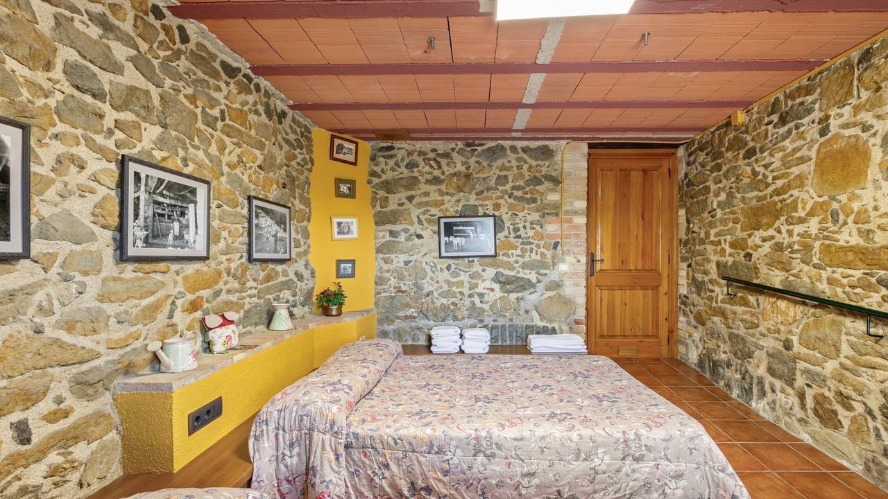 Photo of Bedroom in Santa Maria de Besora