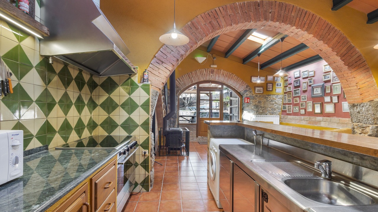 Photo of Kitchen in Santa Maria de Besora