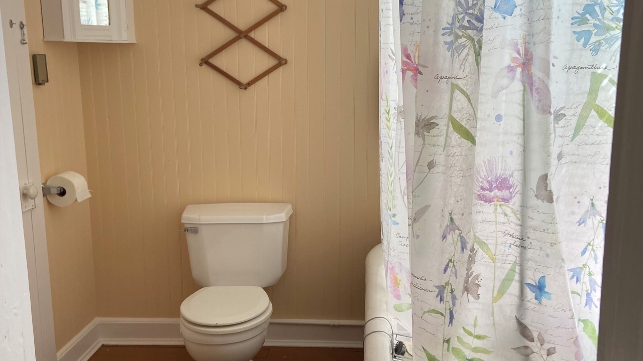 Photo of Bathroom in Eagles Mere