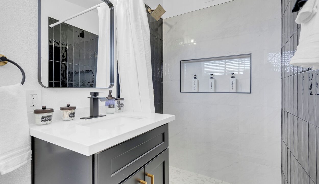 Photo of Bathroom in North Las Vegas