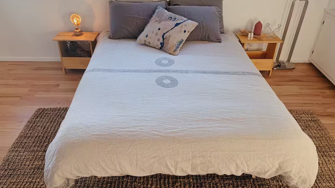 Photo of Bedroom in Los Feliz