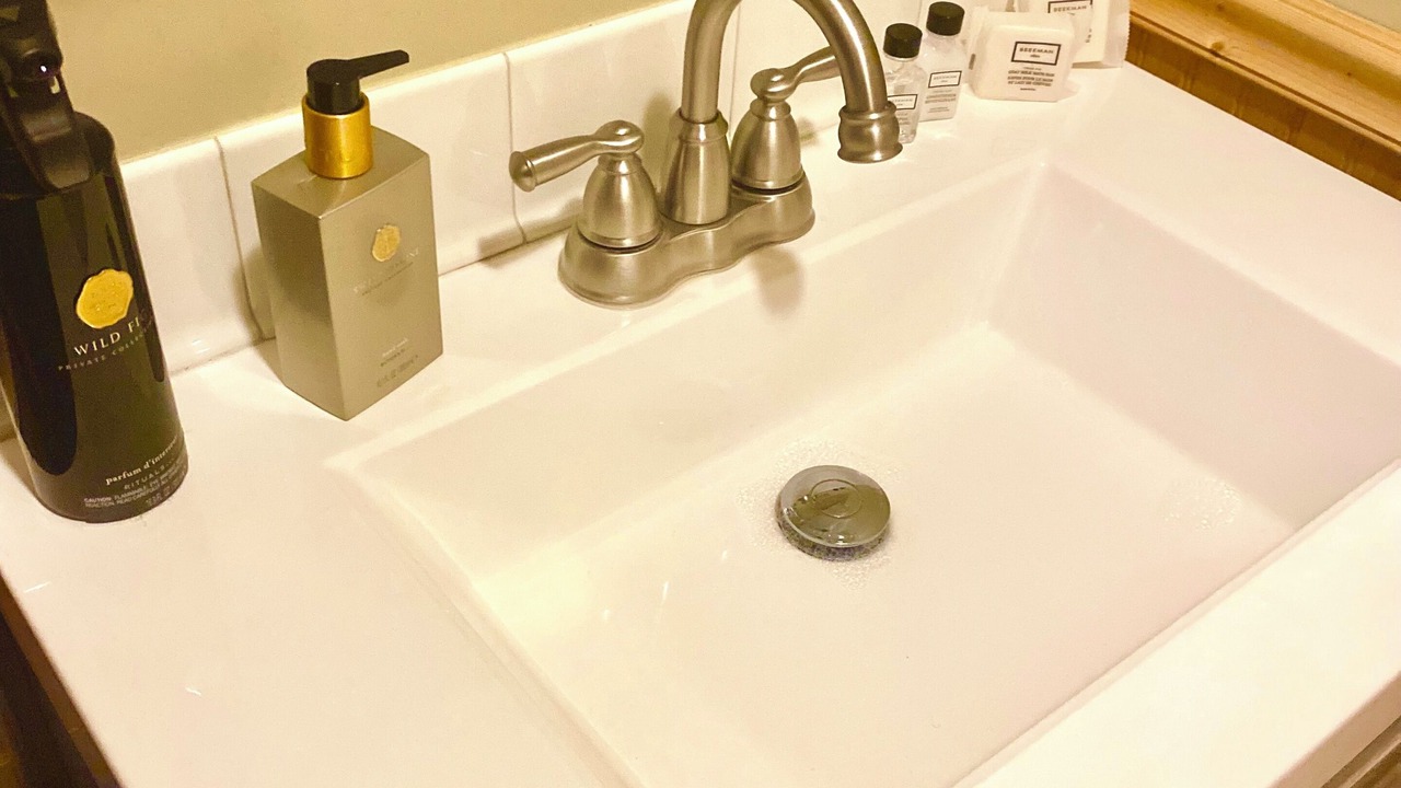 Photo of Bathroom in Speculator