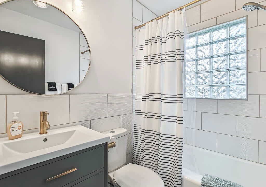 Photo of Bathroom in Overland Park