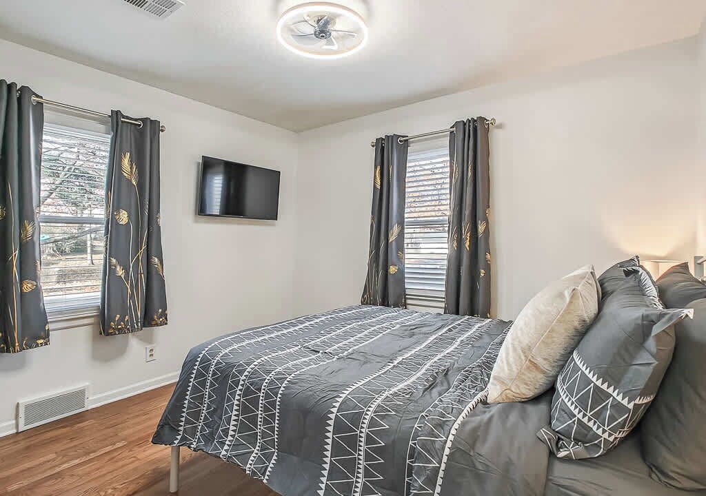 Photo of Bedroom in Overland Park