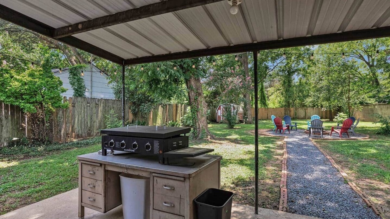 Photo of Outdoor in Broadmoor