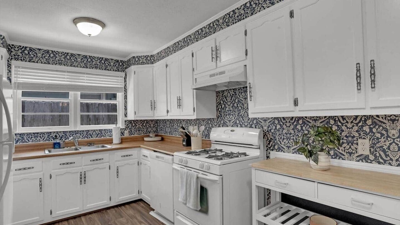 Photo of Kitchen in Broadmoor