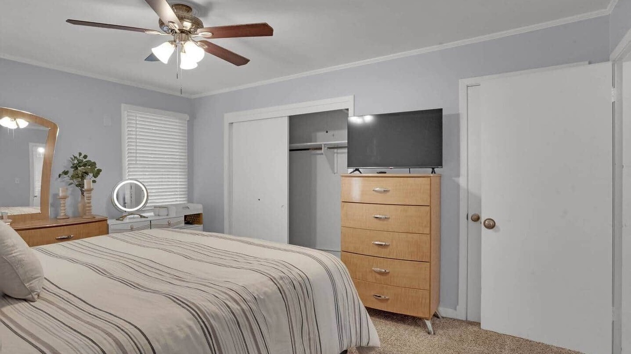 Photo of Bedroom in Broadmoor