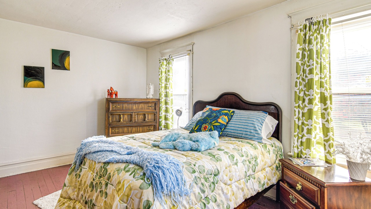 Photo of Bedroom in Bethlehem