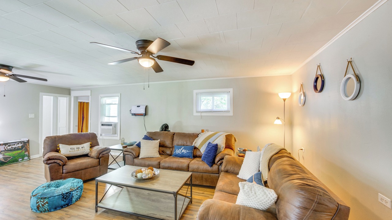 Photo of Livingroom in Ore City