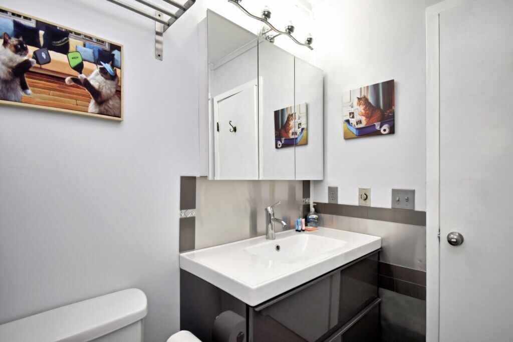 Photo of Bathroom in Beech Mountain