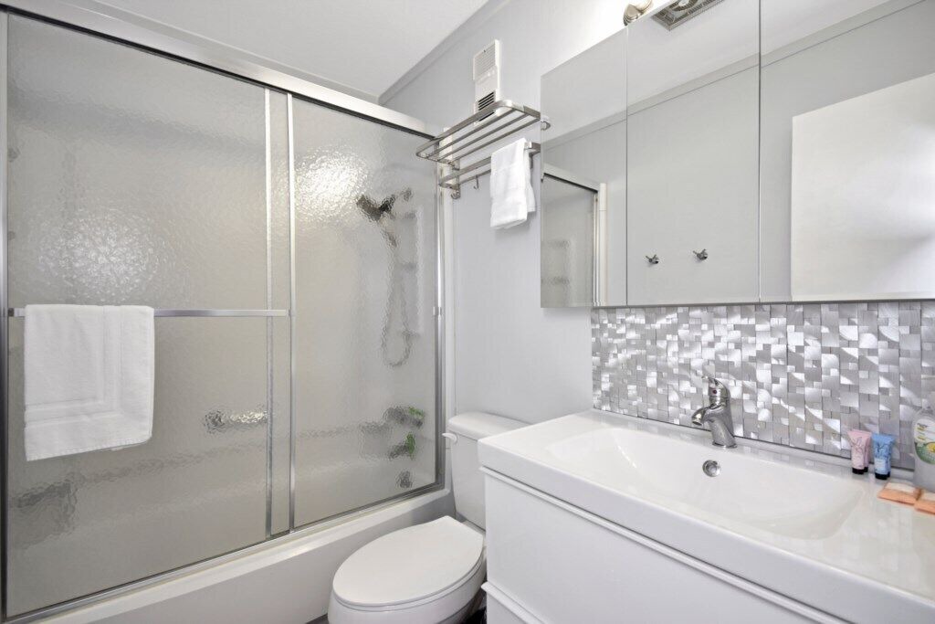 Photo of Bathroom in Beech Mountain