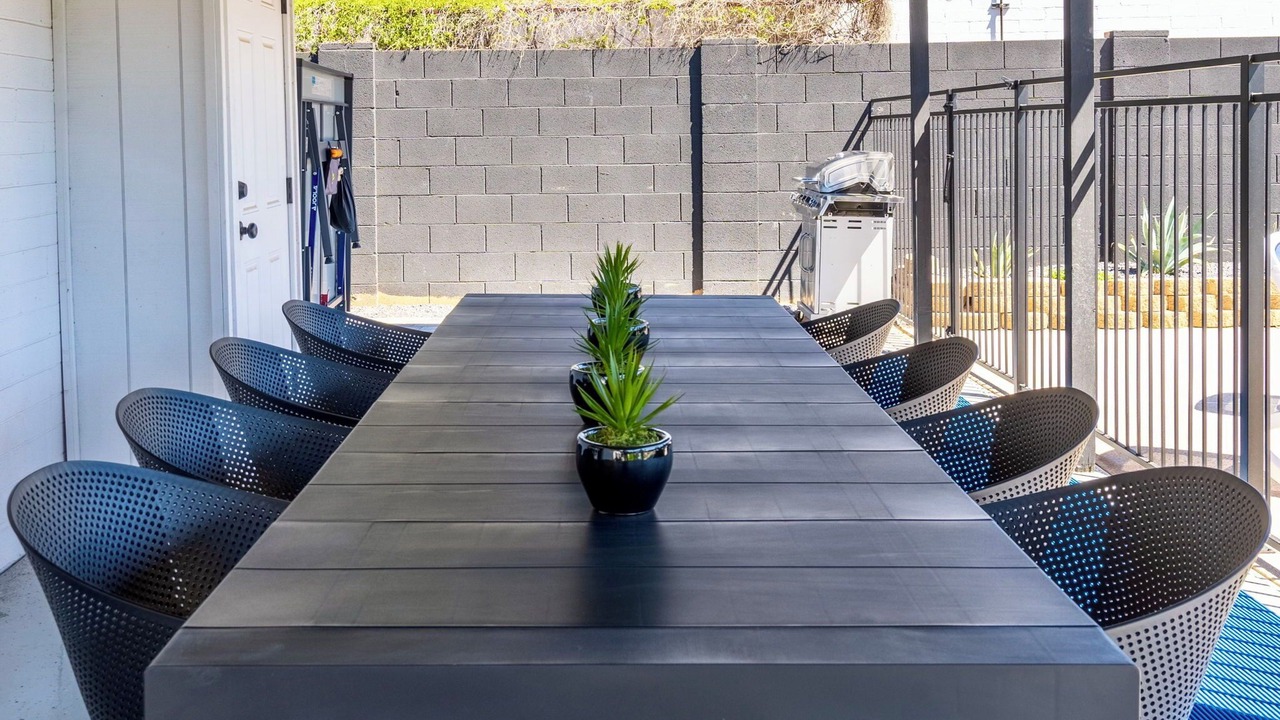 Photo of Outdoor in Cox Heights